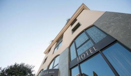 Cosmopolitan Hotel - image 4