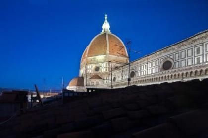 Granduomo Charming Accomodation - image 17