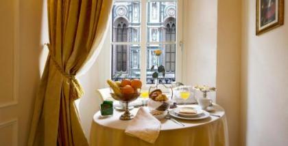 Granduomo Charming Accomodation - image 2