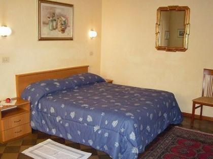 Bellevue House Affittacamere - image 20
