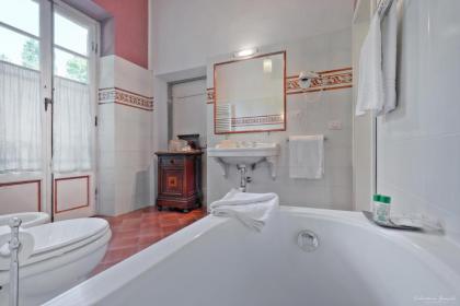 Villa Ape Rosa Relais - image 7