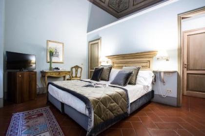Hotel Burchianti - image 11