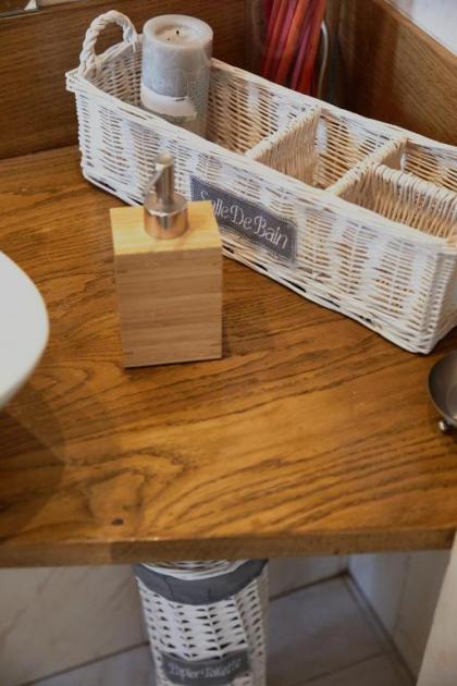 Leone X Guest House - image 4