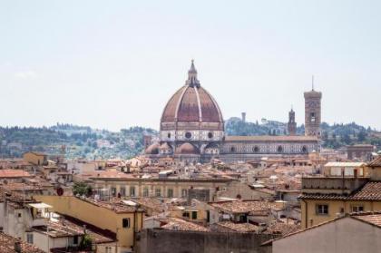 Plus Florence - image 2