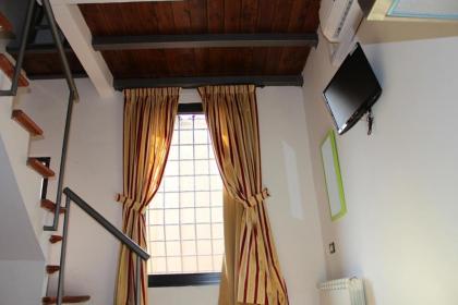 Max Apartments - image 19