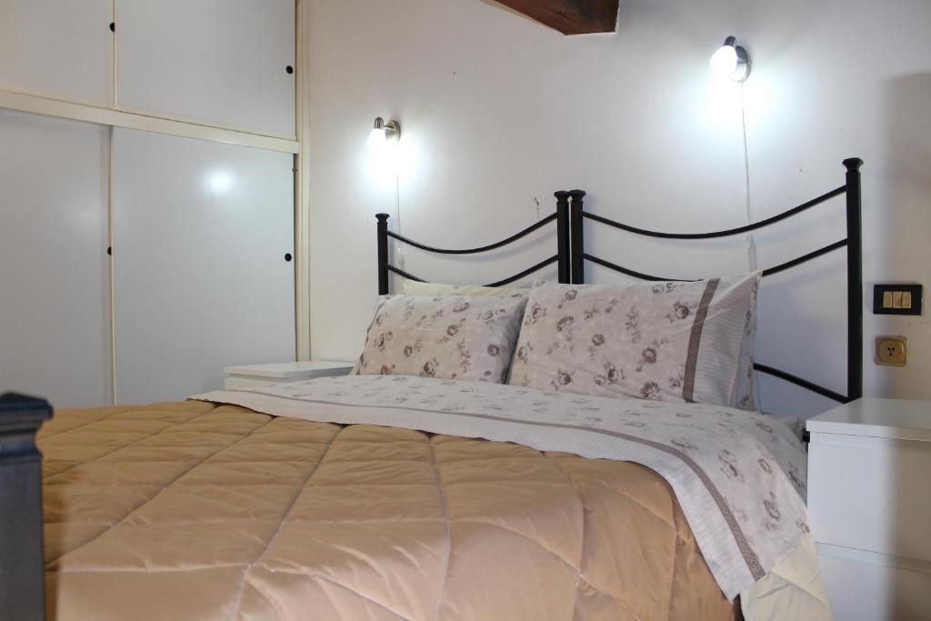 Max Apartments - image 2