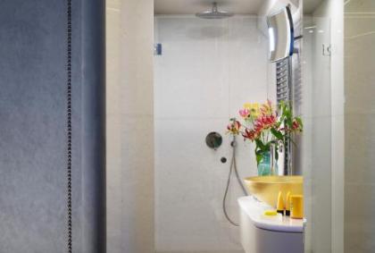 San Firenze Suites & Spa - image 14