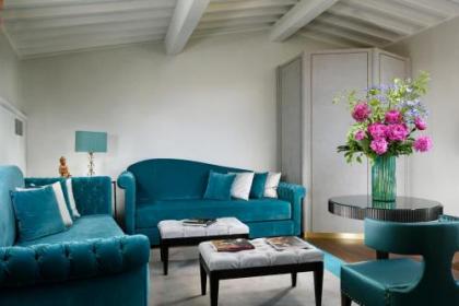 San Firenze Suites & Spa - image 7
