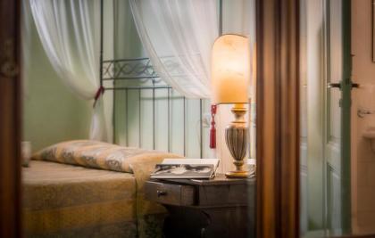 Hotel Torre Guelfa Palazzo Acciaiuoli - image 12