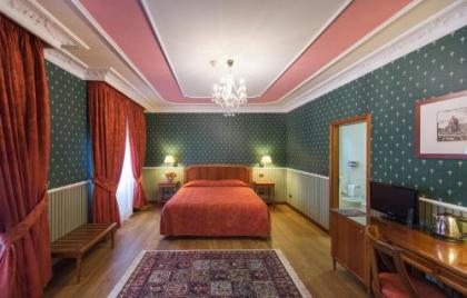 Strozzi Palace Hotel - image 9
