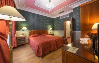 Strozzi Palace Hotel - image 10