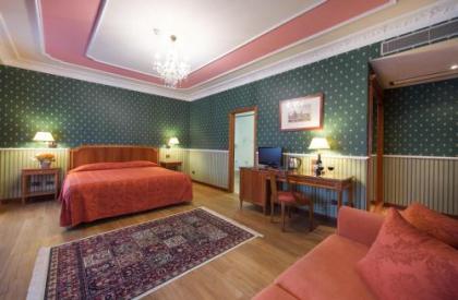 Strozzi Palace Hotel - image 12