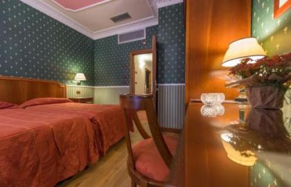 Strozzi Palace Hotel - image 14