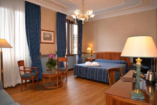 Strozzi Palace Hotel - image 7