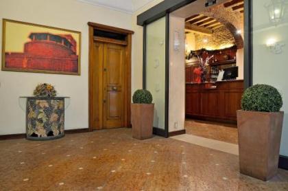 Porta Faenza Hotel - image 10