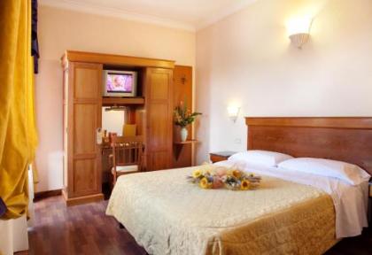 Porta Faenza Hotel - image 19