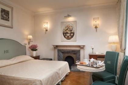 Executive Hotel - image 1