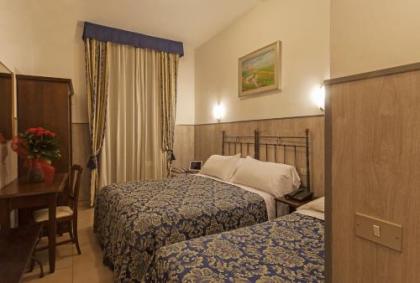 Hotel Fani - image 4