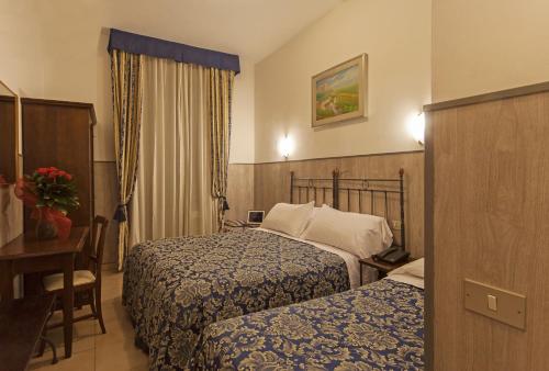 Hotel Fani - image 4