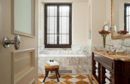 Four Seasons Hotel Firenze - image 7