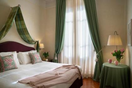Serristori Palace Residence - image 1