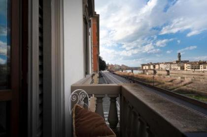 Serristori Palace Residence - image 9