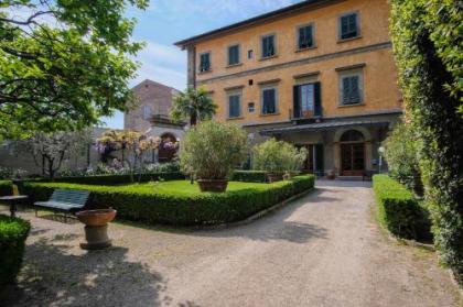 Casa Santo Nome di Gesu - image 2