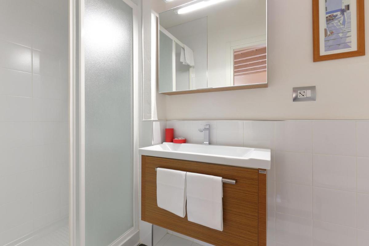 Relais Martinez Florence - image 7