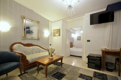 Hotel Veneto - image 2