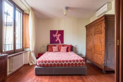 Design Apartments Florence- Florence City Center - image 2