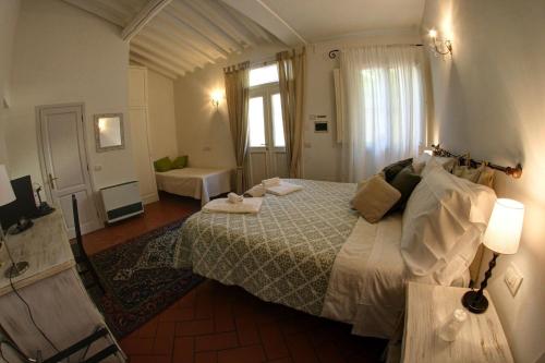 Cosy House - main image
