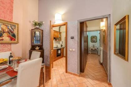 Dante States Apartments - image 15
