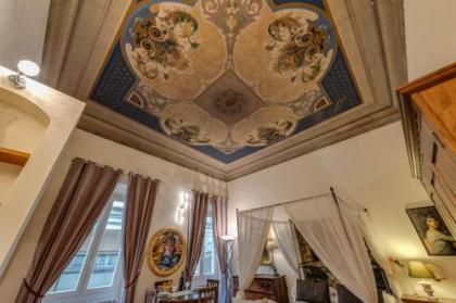 Dante States Apartments - image 3