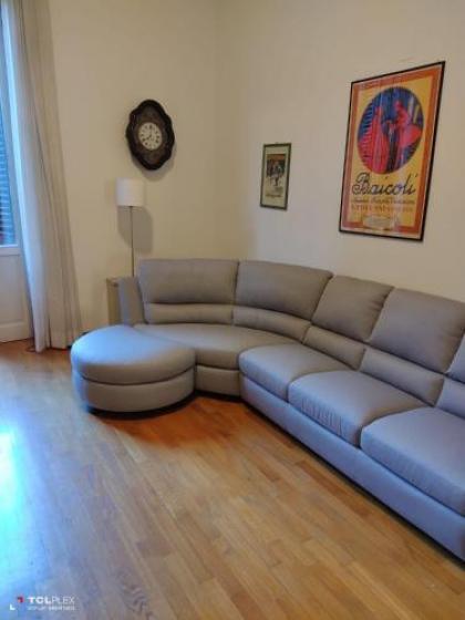 Florence Apartments Home Feeling - image 8
