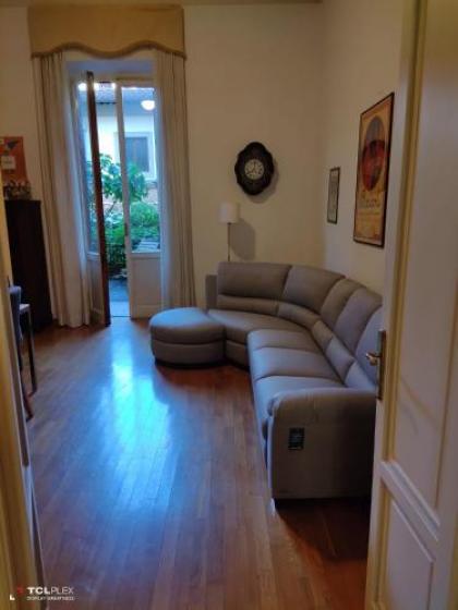 Florence Apartments Home Feeling - image 9