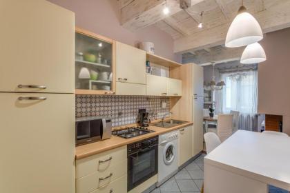 Apartments Florence- Santa Maria Novella - image 15