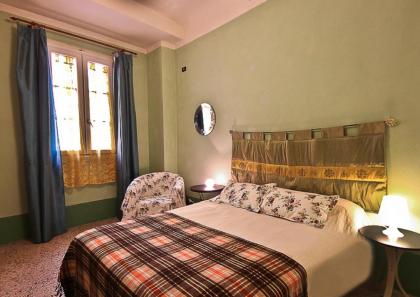 Apartments Florence- Santa Maria Novella - image 25