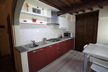 Visit Florentia Apartment - image 19
