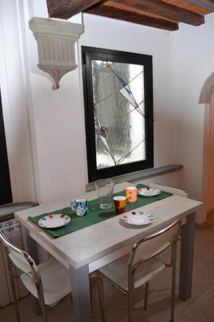 Visit Florentia Apartment - image 6