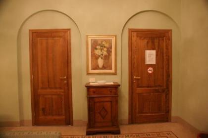 B&Beatrice - image 5