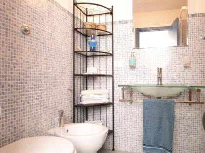 Principi Apartment - image 14