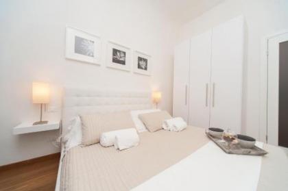 Principi Apartment - image 15