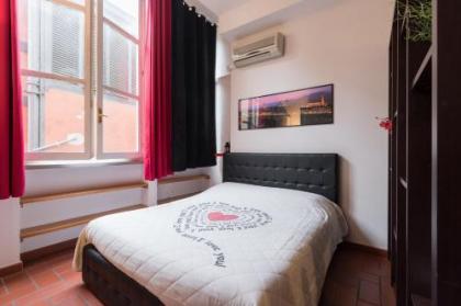 Firenze Rentals Suite Oche - image 1