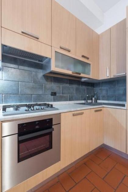 Firenze Rentals Suite Oche - image 10