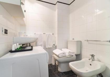 Firenze Rentals Suite Oche - image 4