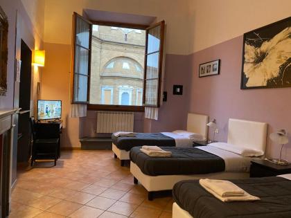 Emerald Palace Family Hostel - image 8