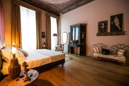 Soprarno Suites - image 17