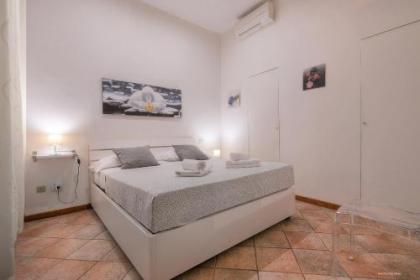 Wine Apartments Florence Moscato - image 1
