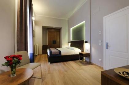 Antico Centro Suite - image 18