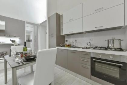 Accademia Apartment - image 3